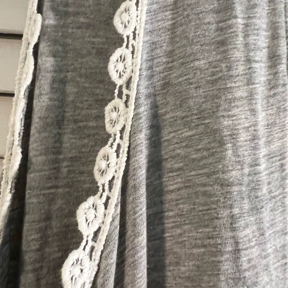 POL Knot dress, gray with delicate trim, size- medium - Picture 3 of 4